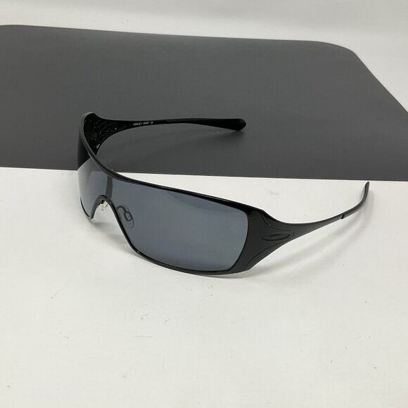 Oakley Dart 12-881  Polished Black Frame Polarized Sunglasses main image 7
